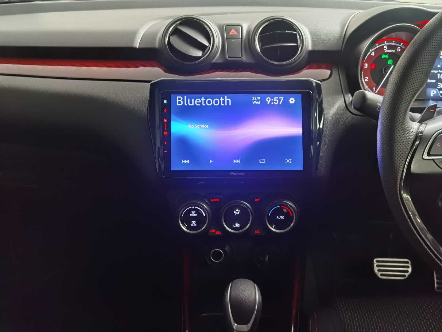 SUZUKI SWIFT 1.4T SPORT A/T image 12