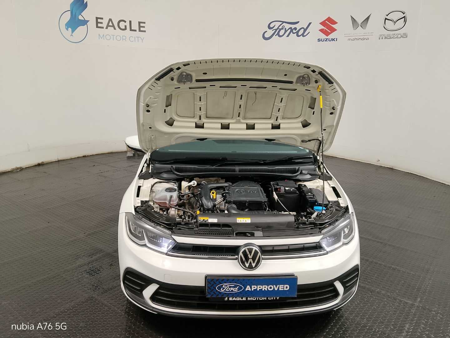 VOLKSWAGEN POLO 1.0 TSI image 4