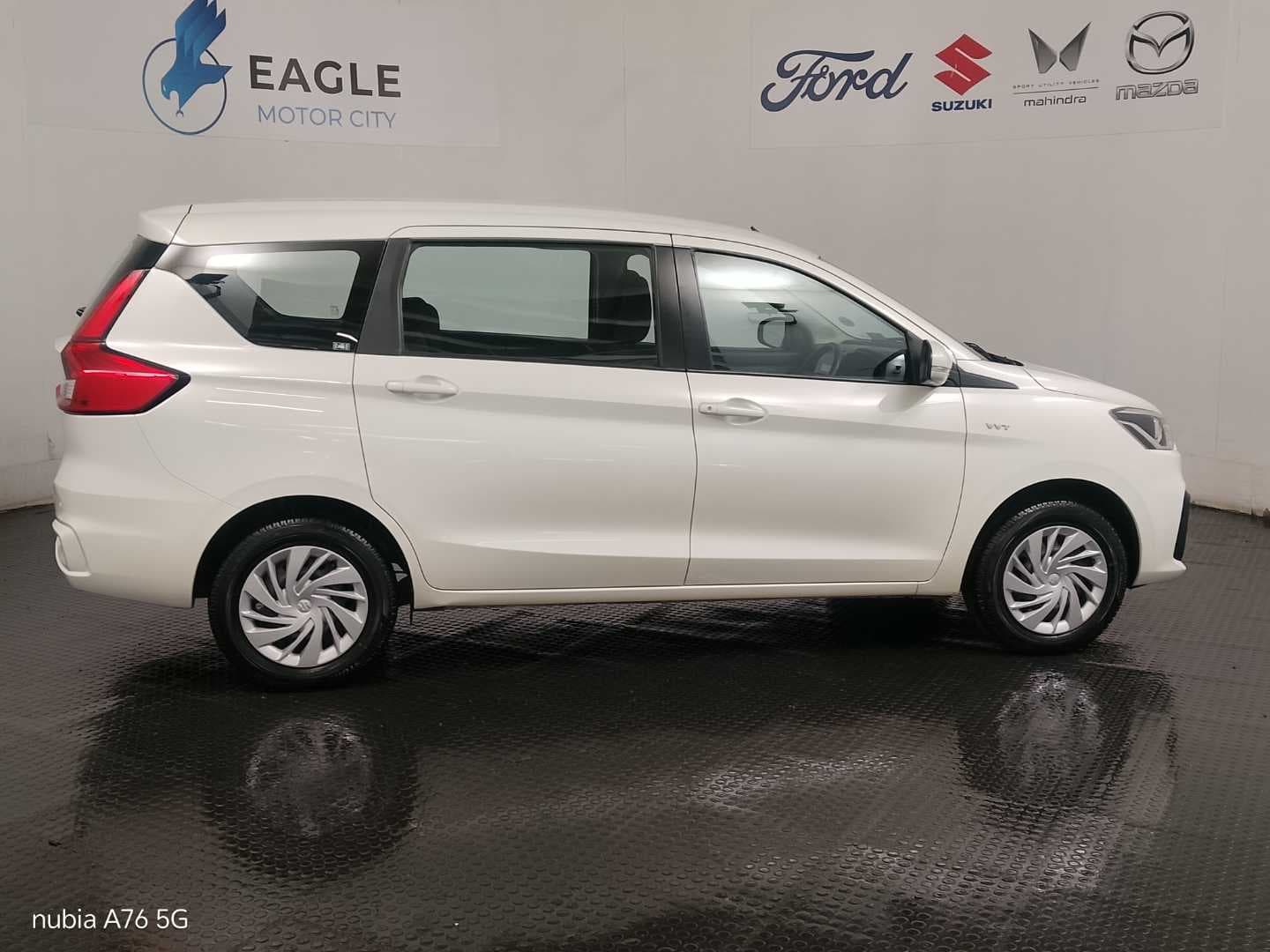 SUZUKI ERTIGA 1.5 GL A/T image 10