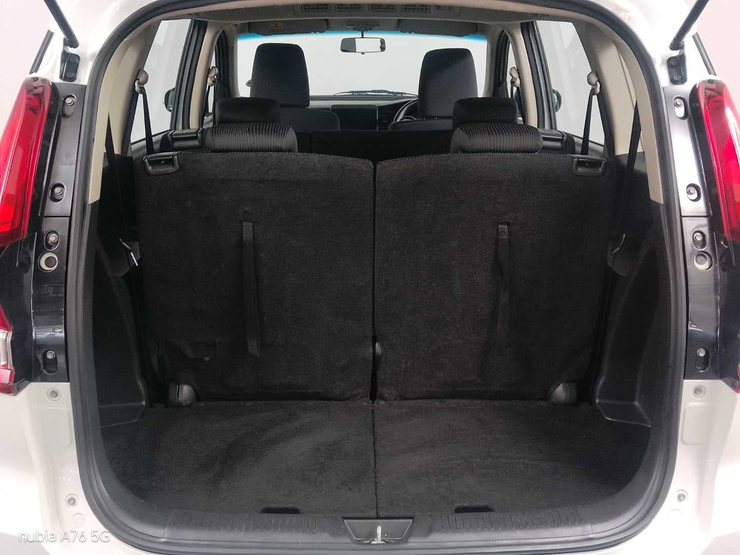 SUZUKI ERTIGA 1.5 GL A/T image 7