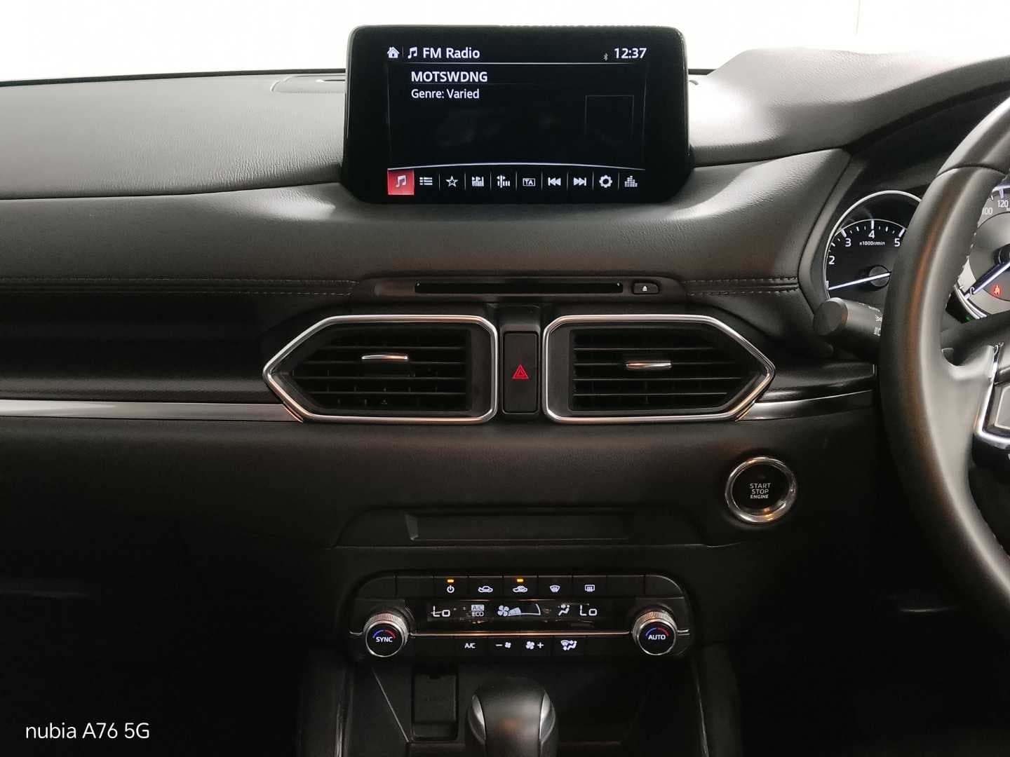 MAZDA CX-5 2.0 CARBON EDITION A/T image 14