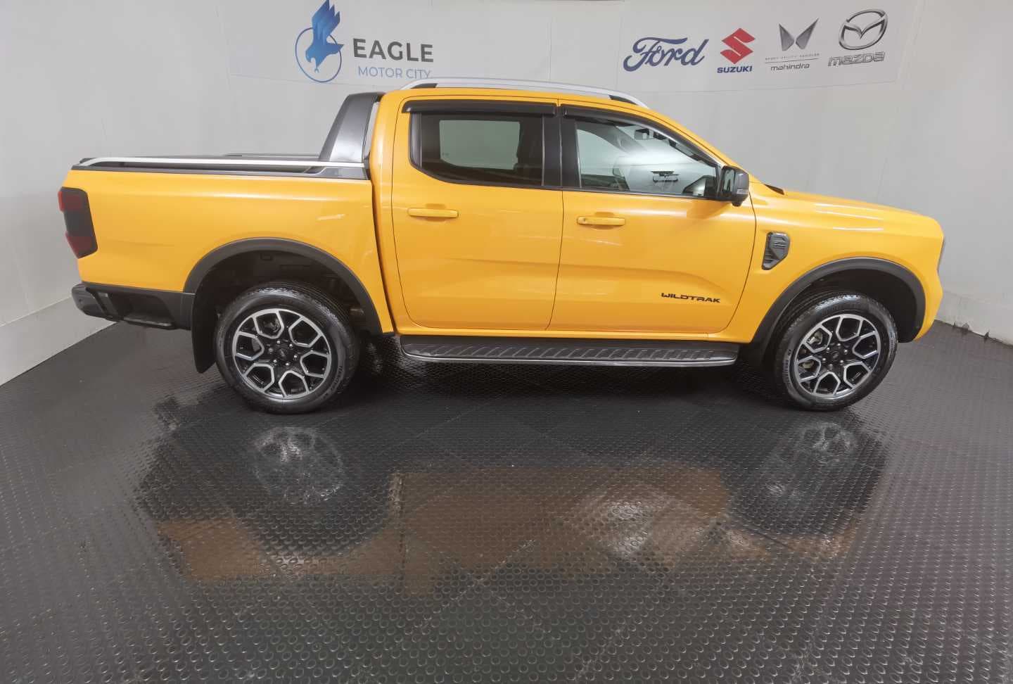 FORD RANGER 2.0D BI-TURBO WILDTRAK A/T D/C P/U image 11