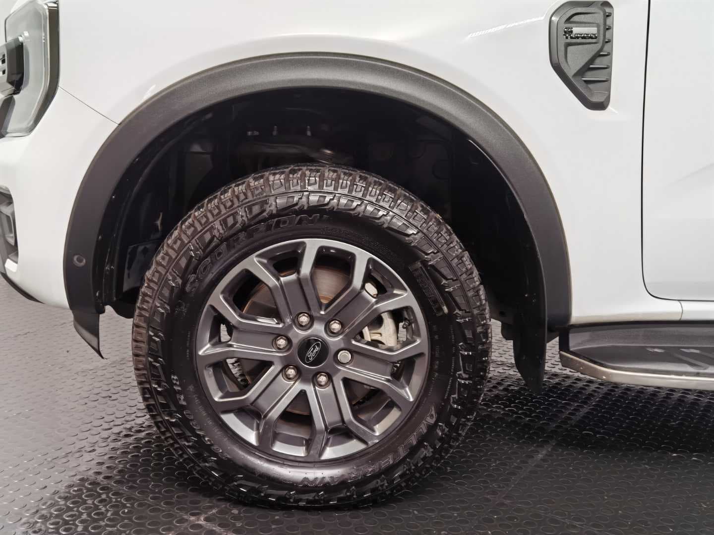 FORD RANGER 2.0D BI-TURBO WILDTRAK A/T D/C P/U image 13